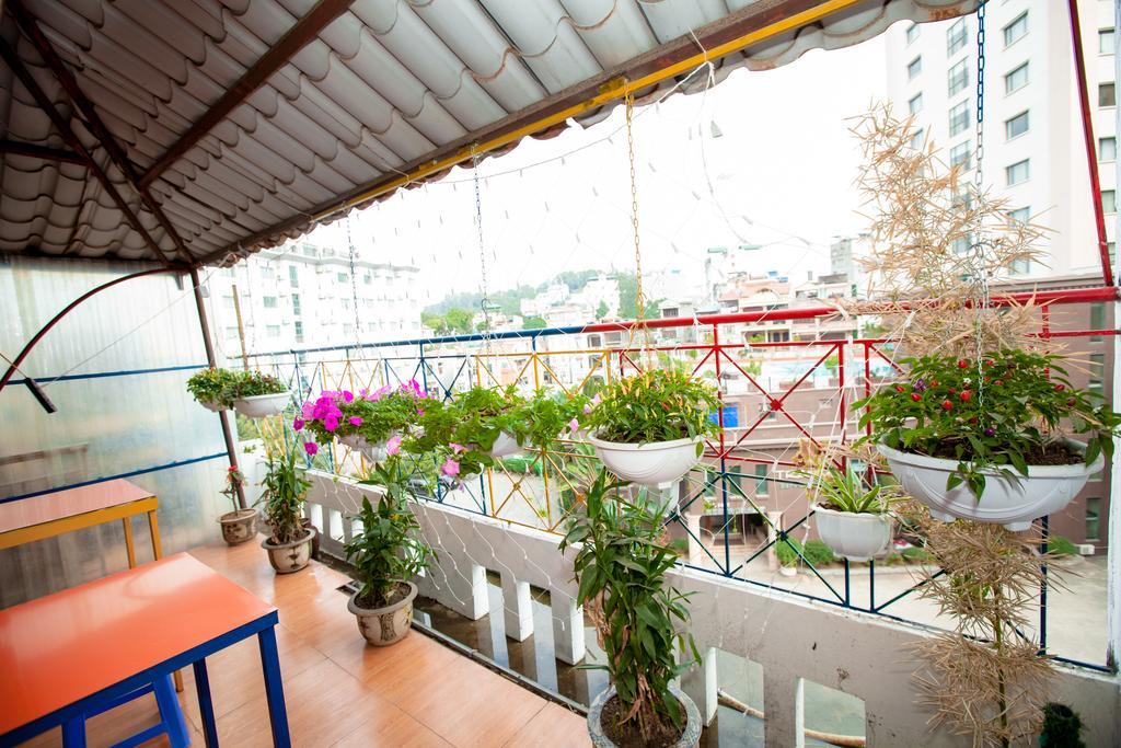 Halong Party Hostel Ха Лонг Екстериор снимка
